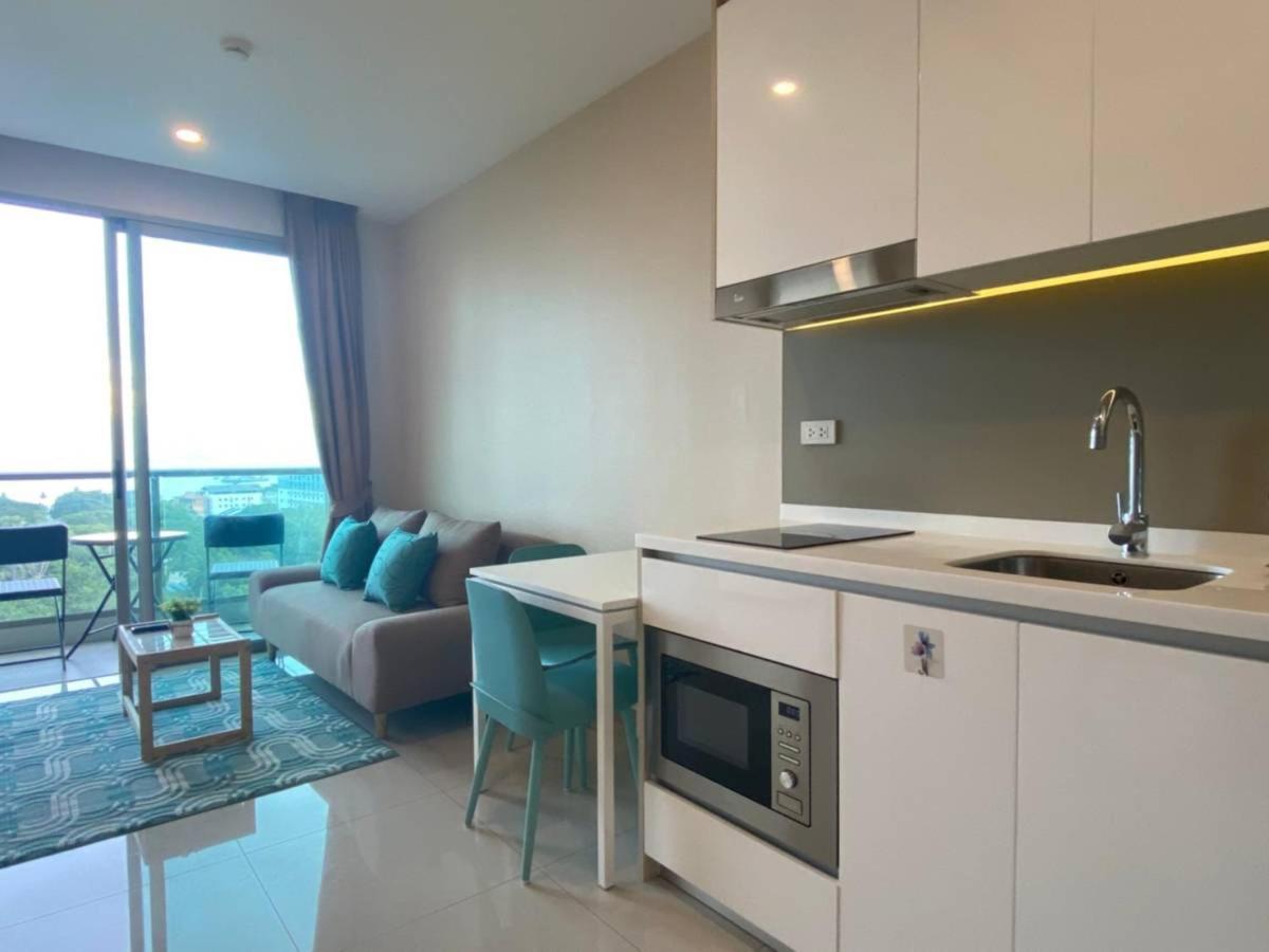 Riviera Jomtien Beach By Monthstayz Habitación foto