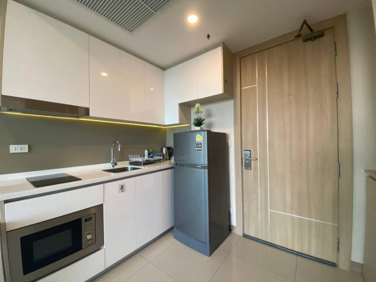 Riviera Jomtien Beach By Monthstayz Habitación foto