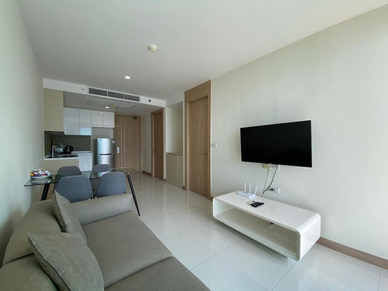 Riviera Jomtien Beach By Monthstayz Habitación foto