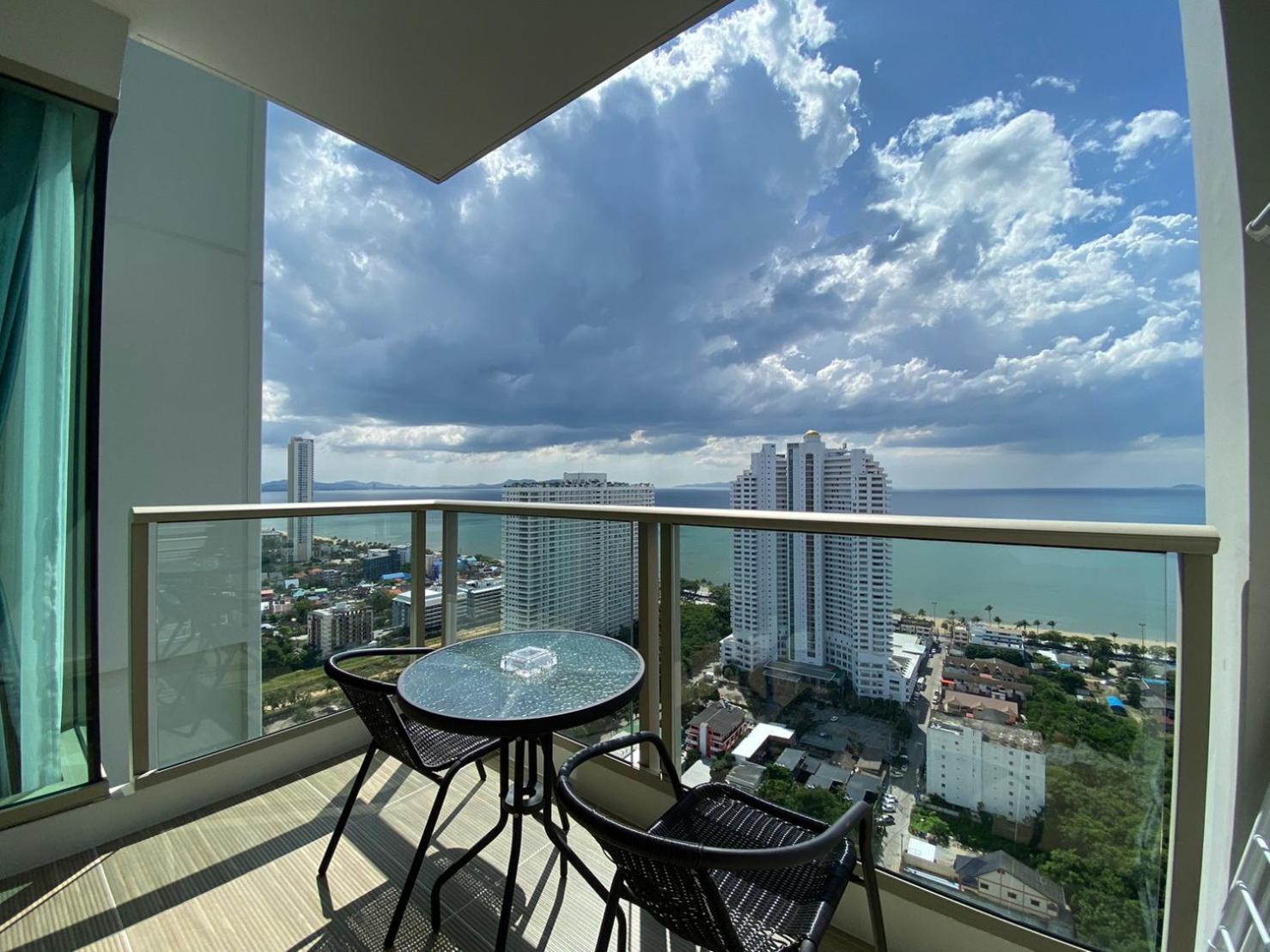 Riviera Jomtien Beach By Monthstayz Habitación foto